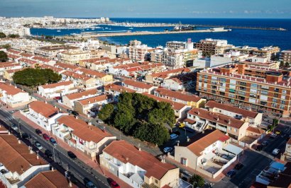 Revente - Casa Tipo Dúplex - Torrevieja - Playa de los Naufragos