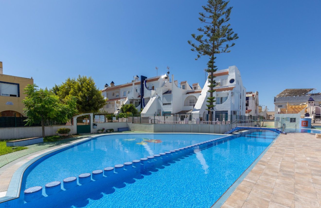 Revente - Bungalow - Torrevieja - Doña ines