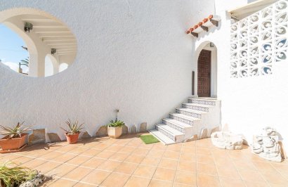 Revente - Chalet - Orihuela Costa - Punta Prima