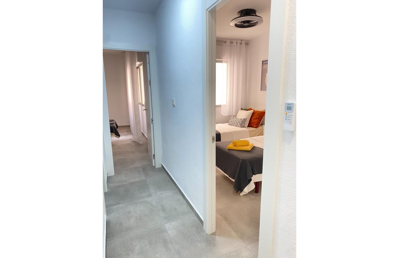 Revente - Apartamento - Torrevieja - Playa de los Locos