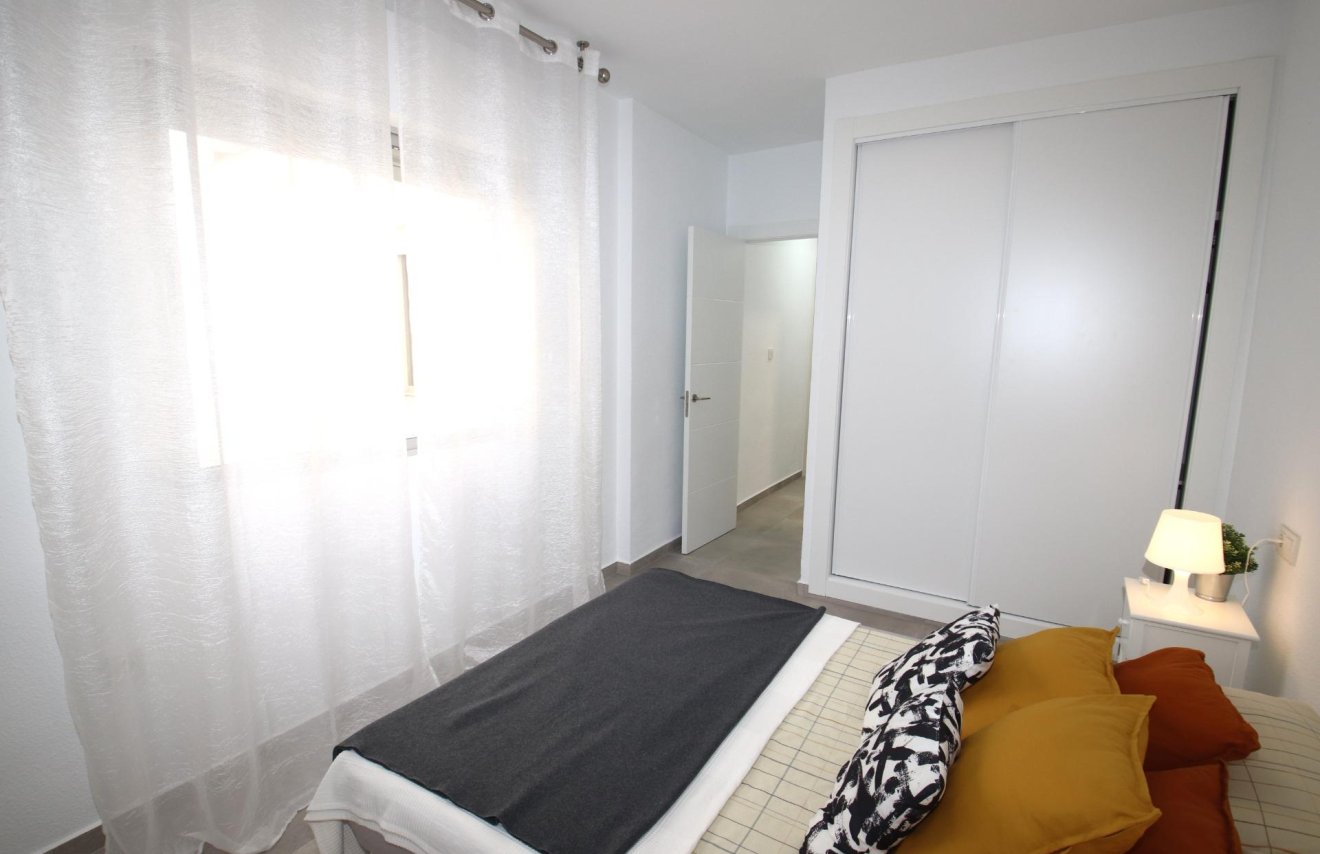 Revente - Apartamento - Torrevieja - Playa de los Locos