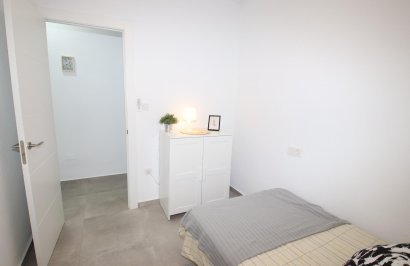 Revente - Apartamento - Torrevieja - Playa de los Locos