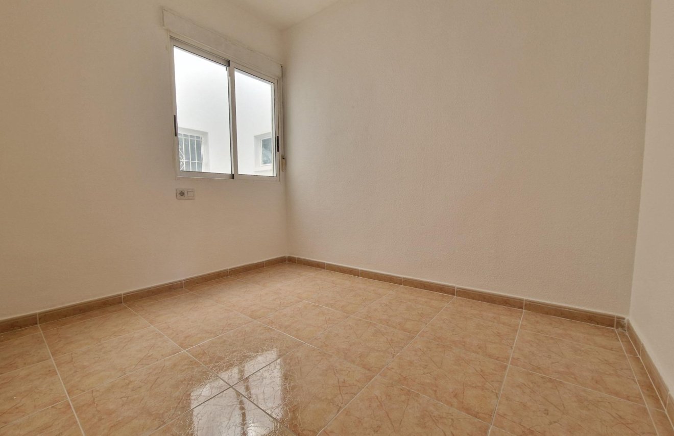 Revente - Apartamento - Torrevieja - Centro