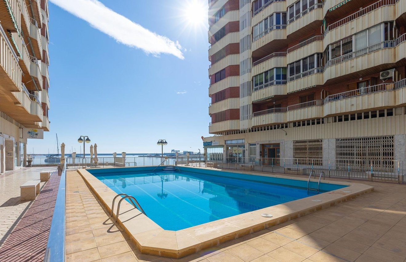 Revente - Apartamento - Torrevieja - Acequion