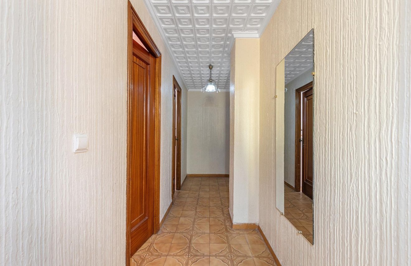 Revente - Apartamento - Torrevieja - Acequion