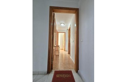 Revente - Apartamento - Torrevieja - Aguas Nuevas