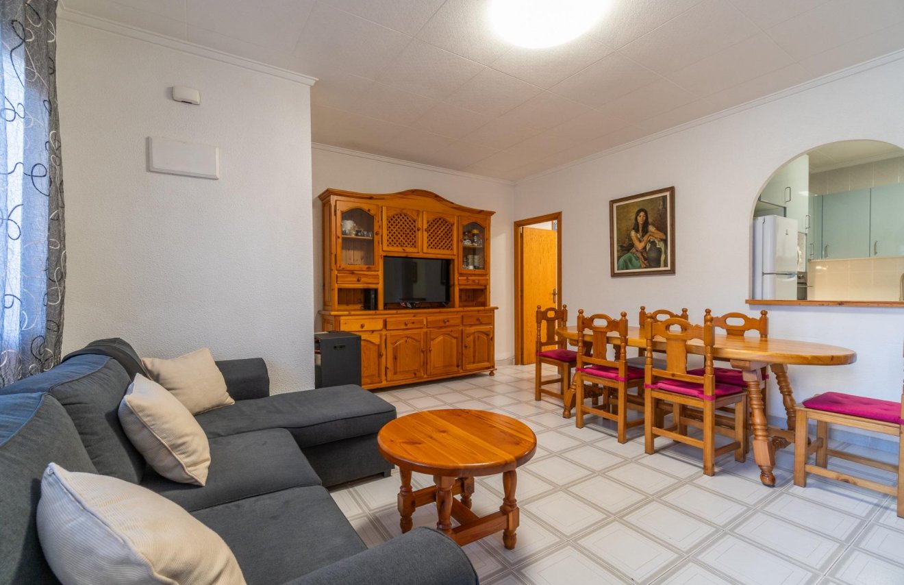 Resale - Apartamento - Torrevieja - Playa del Cura