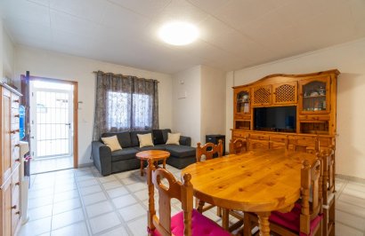 Resale - Apartamento - Torrevieja - Playa del Cura