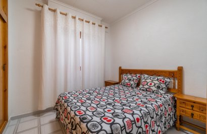 Resale - Apartamento - Torrevieja - Playa del Cura