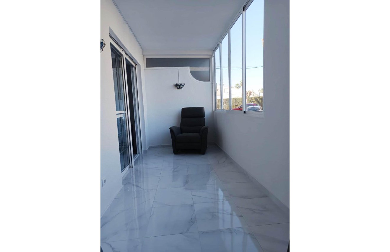 Resale - Apartamento - Torrevieja - La Siesta - El Salado - Torreta