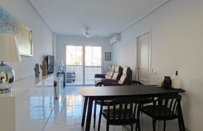 Resale - Apartamento - Torrevieja - La Siesta - El Salado - Torreta