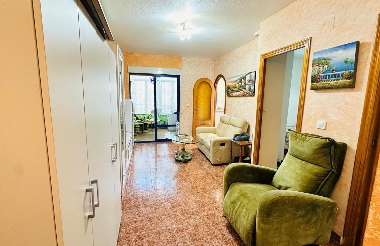 Revente - Apartamento - Torrevieja - Estacion de autobuses