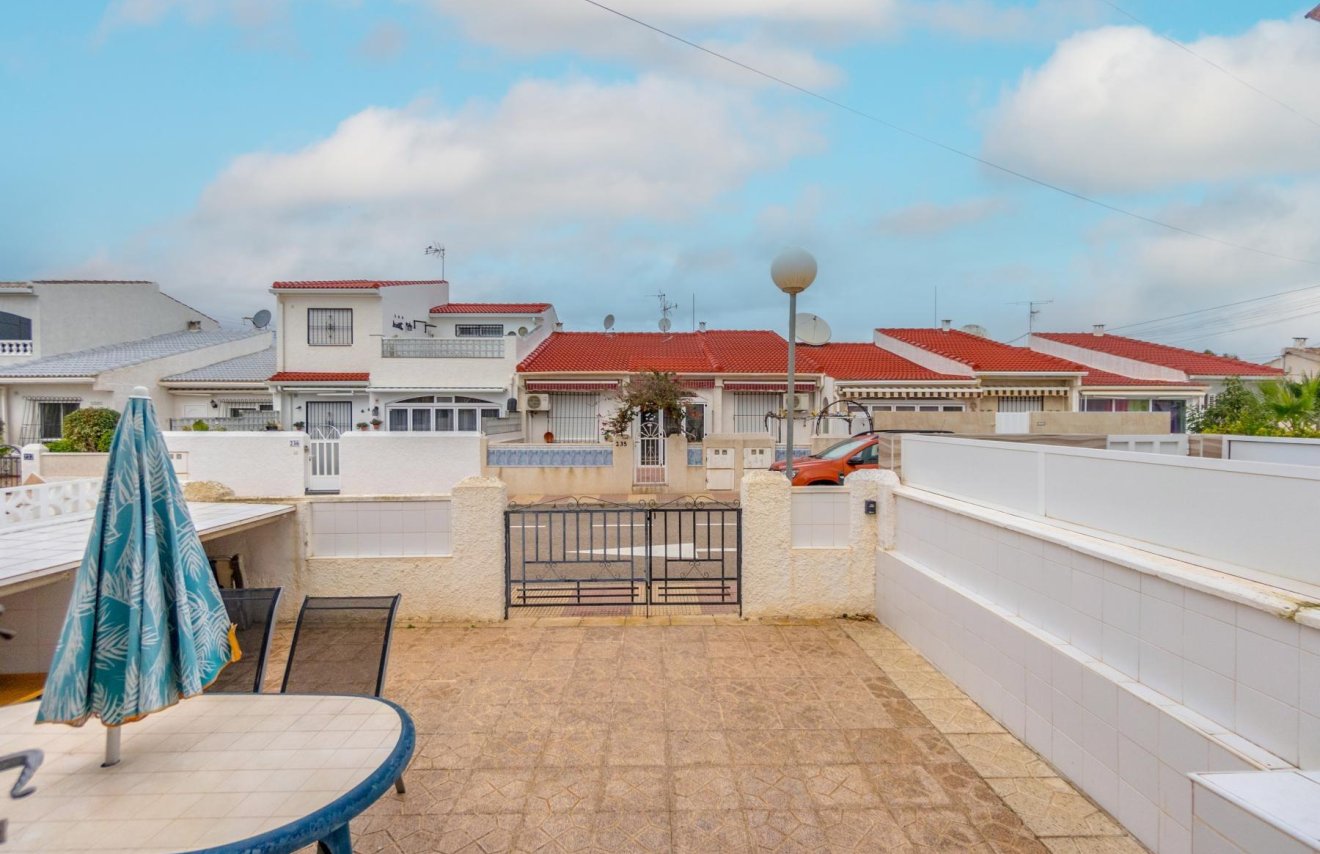 Resale - Townhouse - Torrevieja - El limonar