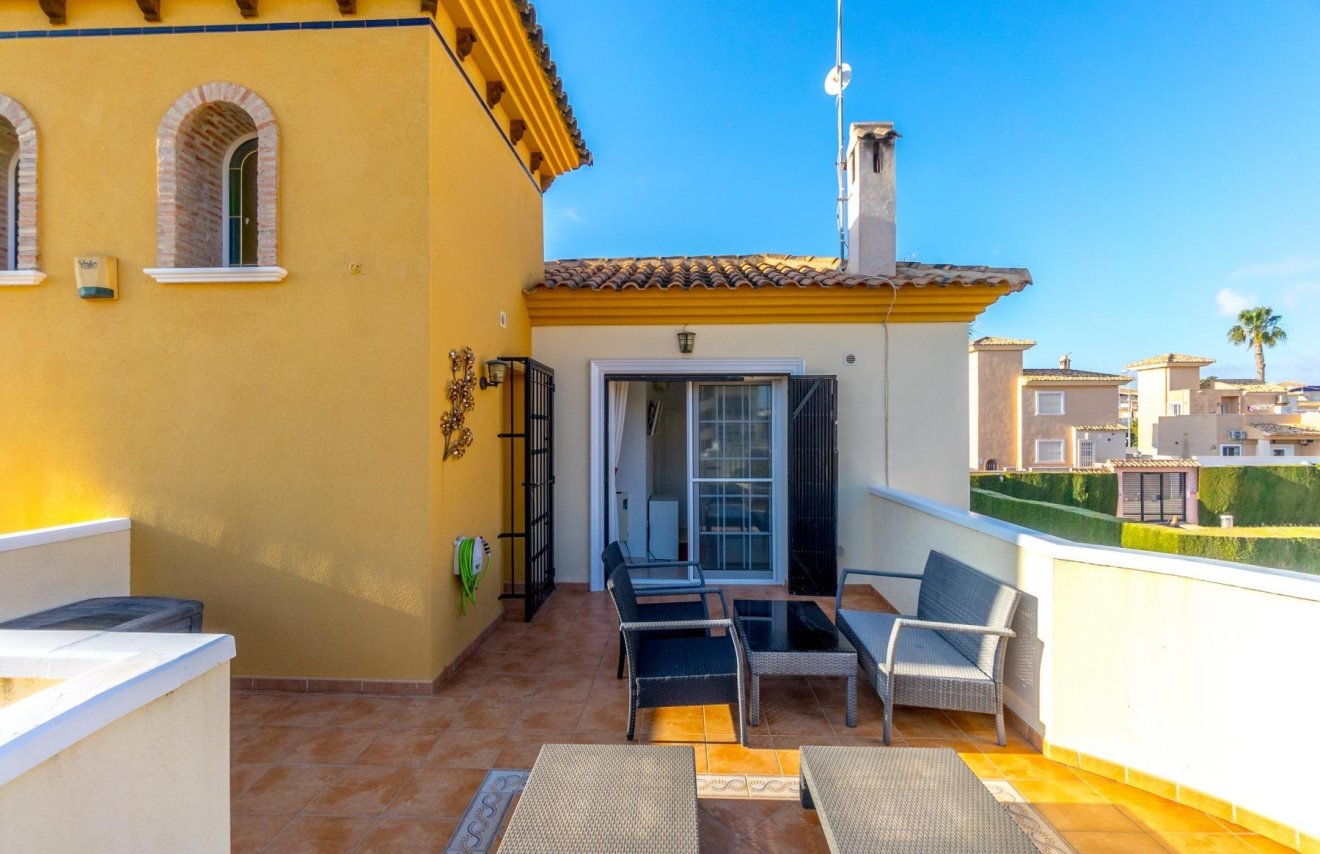 Reventa - Villa - Orihuela - Urbanización Perla del Mar