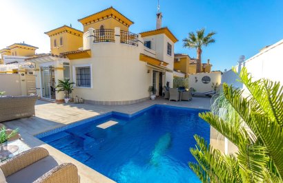 Revente - Villa - Orihuela - Urbanización Perla del Mar