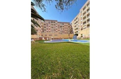 Resale - Apartamento - Torrevieja - Centro