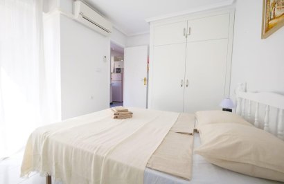 Reventa - Apartamento - Torrevieja - Playa del Cura