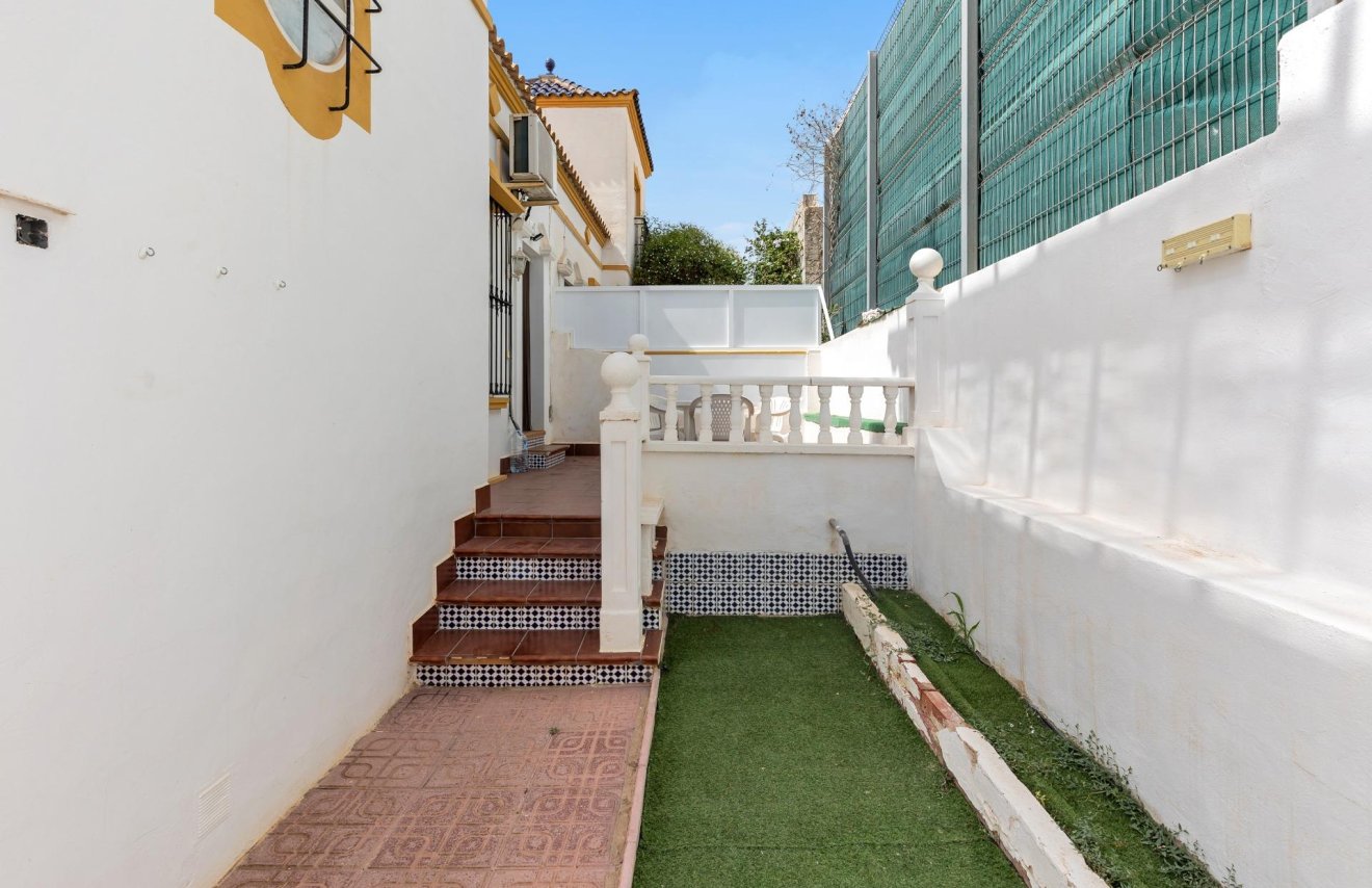 Resale - Townhouse - Torrevieja - Los altos