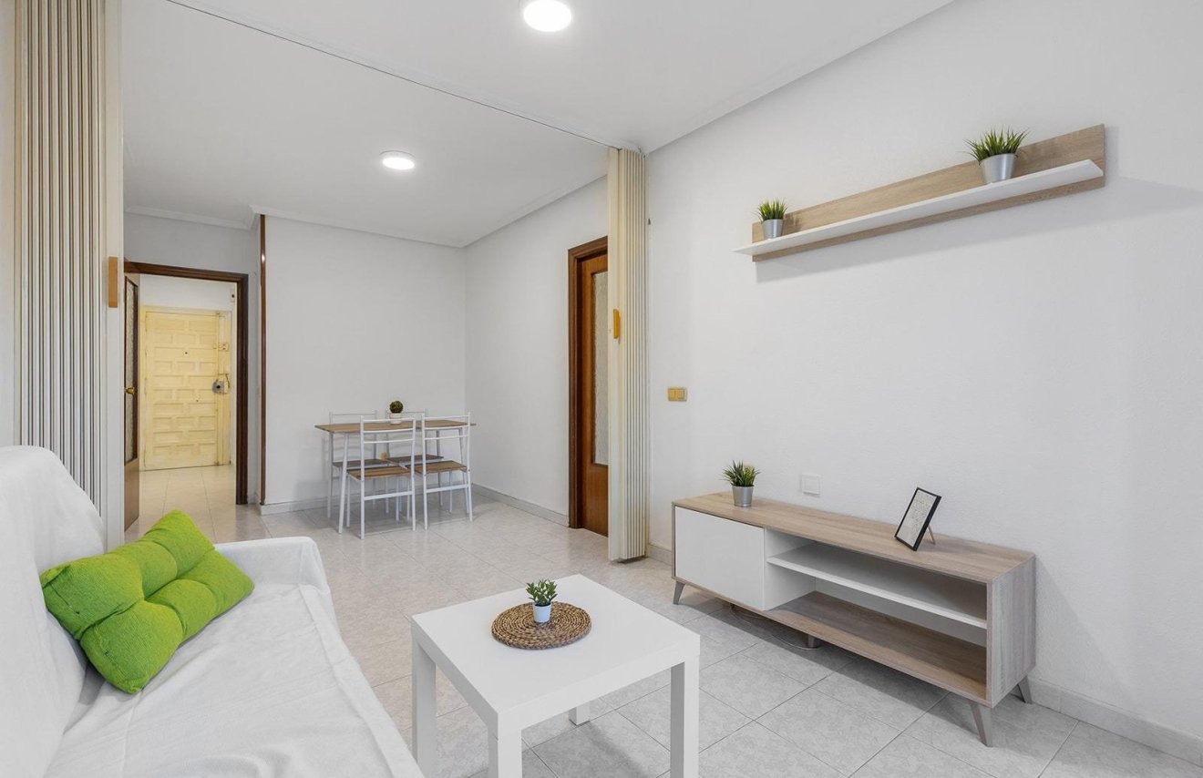 Reventa - Apartamento - Torrevieja - Centro