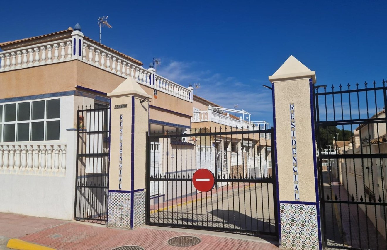 Reventa - Adosado - Torrevieja - Los altos