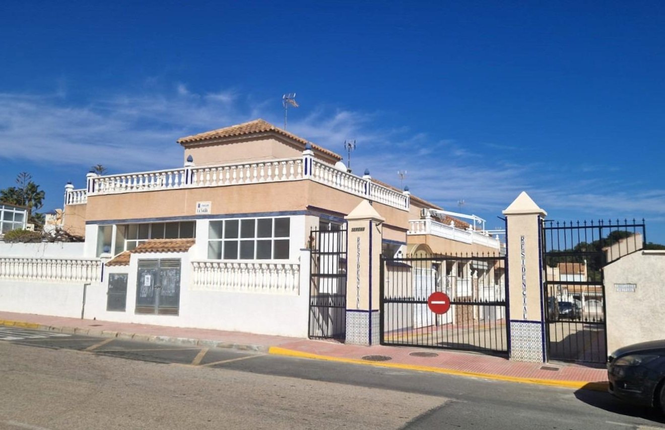 Reventa - Adosado - Torrevieja - Los altos