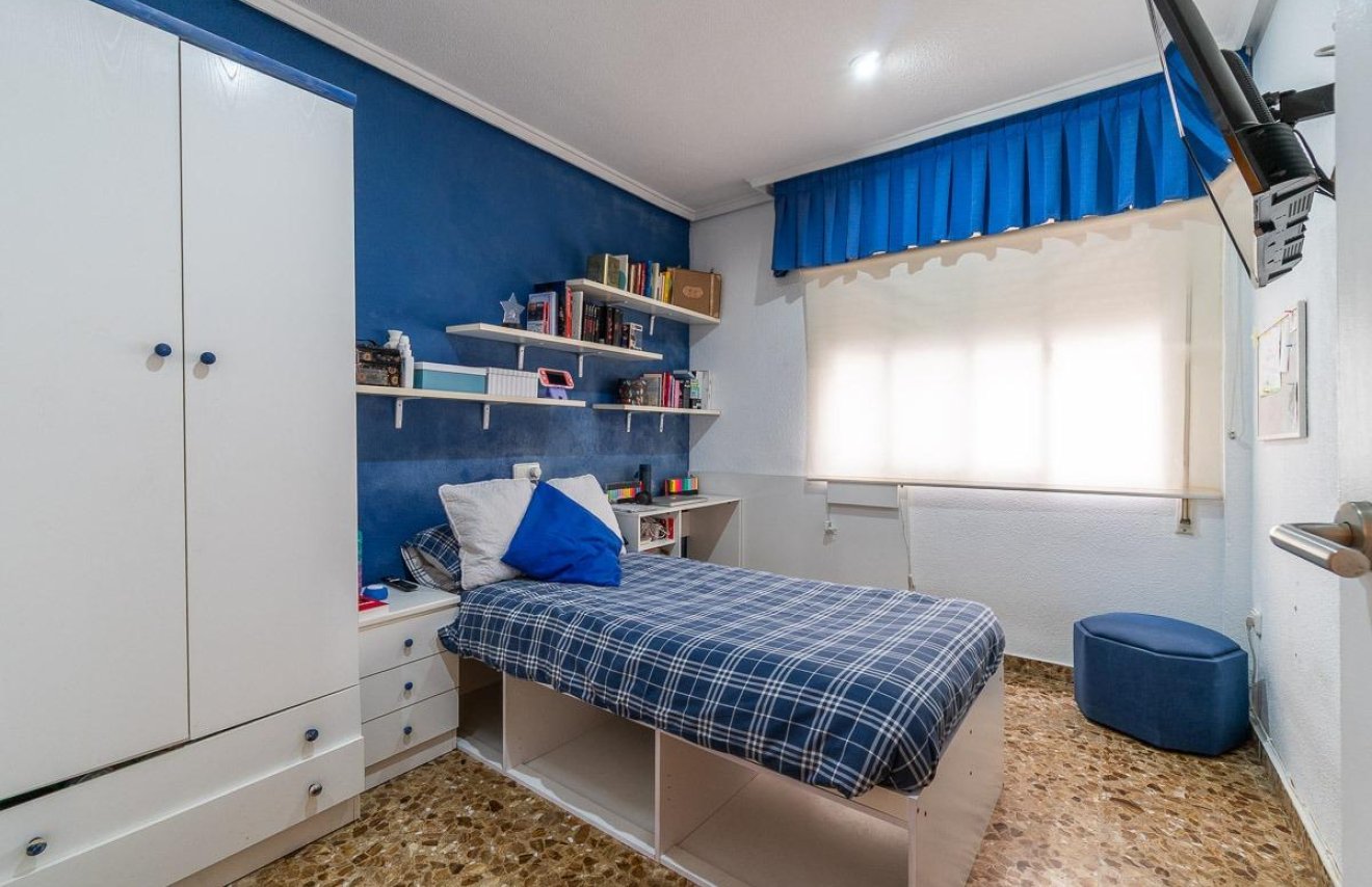 Reventa - Apartamento - Torrevieja - Centro