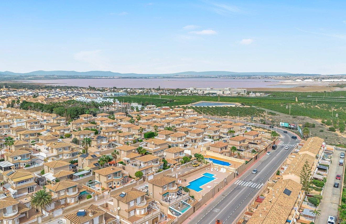 Revente - Villa - Torrevieja - Los Balcones - Los Altos del Edén