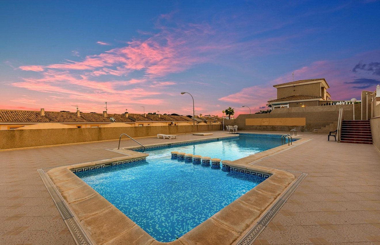 Revente - Villa - Torrevieja - Los Balcones - Los Altos del Edén