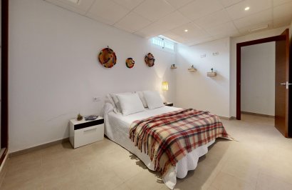 Reventa - Chalet - Torrevieja - Aguas Nuevas