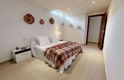 Reventa - Chalet - Torrevieja - Aguas Nuevas