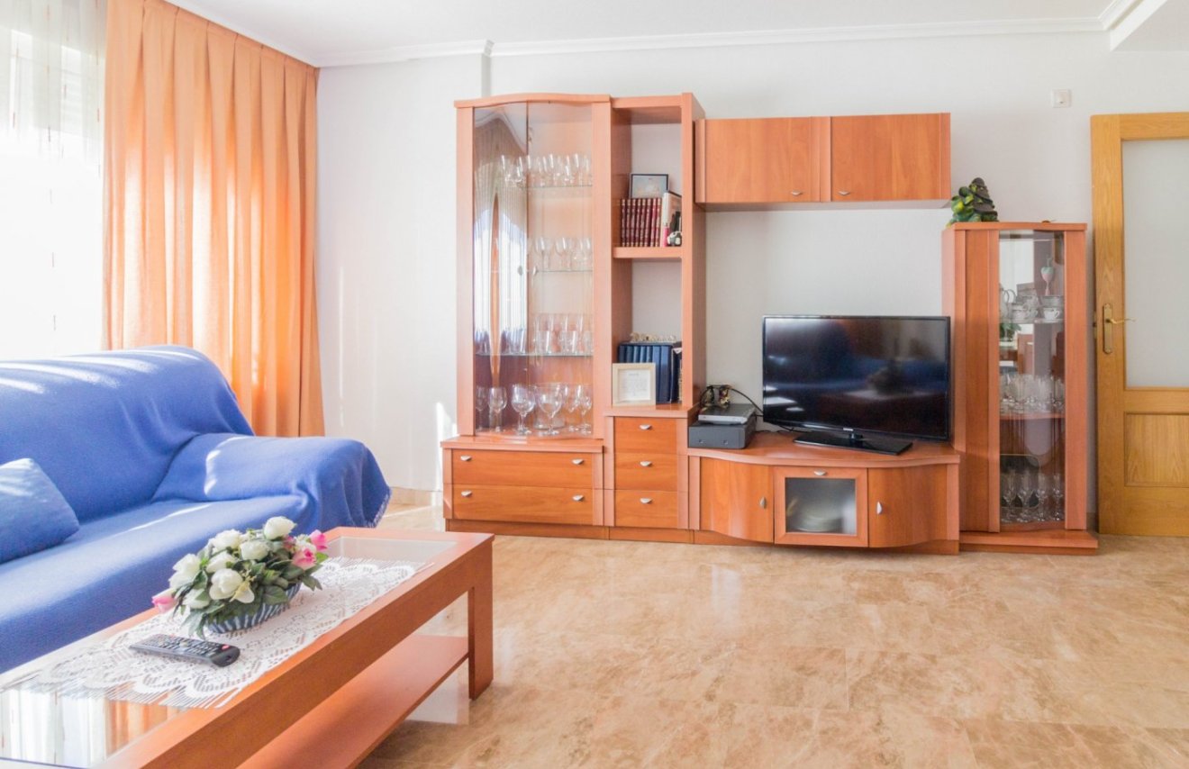 Reventa - Piso - Almoradí