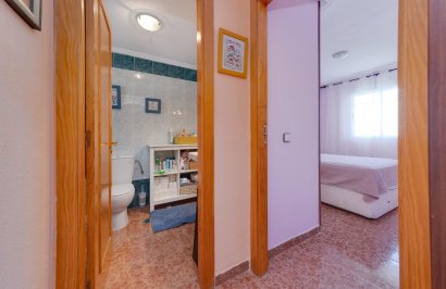 Resale - Apartamento - Torrevieja - Centro