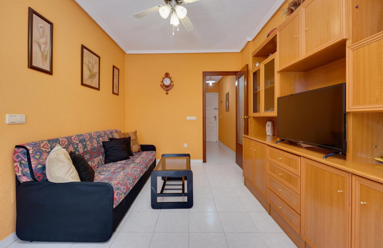 Reventa - Apartamento - Torrevieja - Playa de los Locos