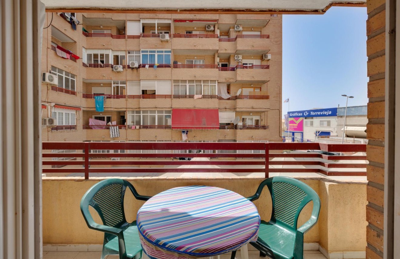 Reventa - Apartamento - Torrevieja - Playa de los Locos