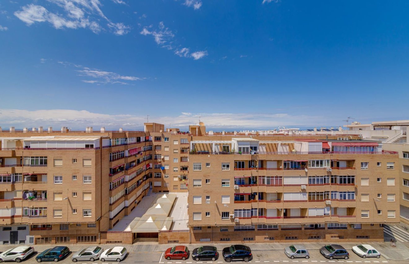 Reventa - Apartamento - Torrevieja - Playa de los Locos