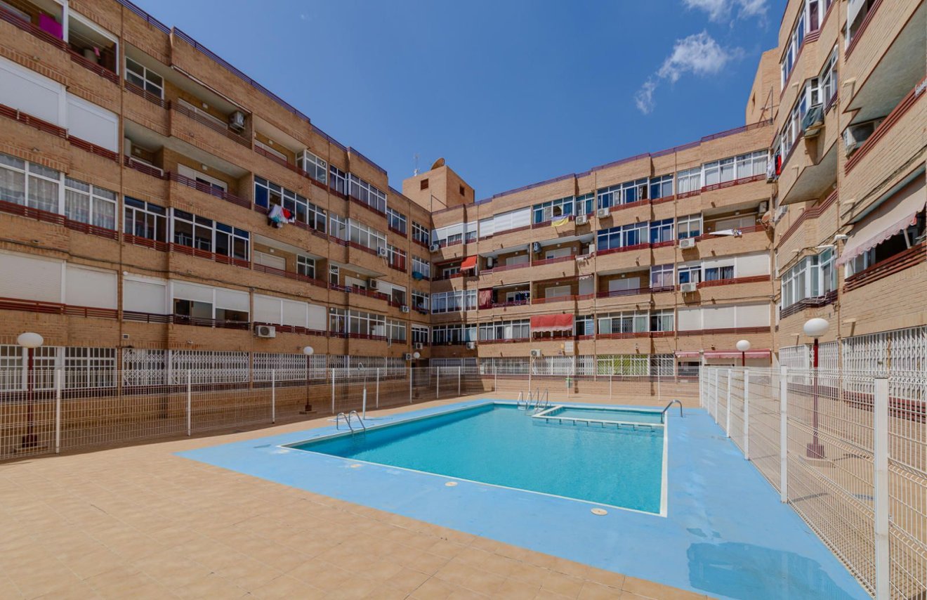 Reventa - Apartamento - Torrevieja - Playa de los Locos