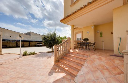 Reventa - Villa de Lujo - Orihuela - Desamparados-Hurchillo-Torremendo