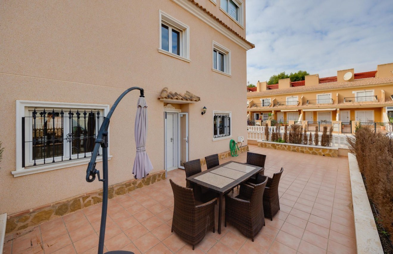 Reventa - Bungalow Planta Baja - Orihuela Costa - Los Dolses