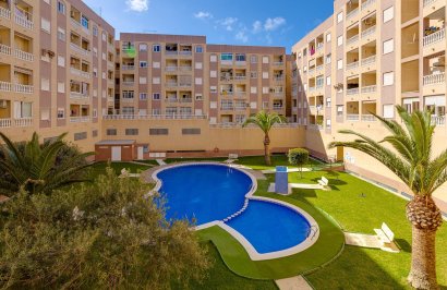 Resale - Apartamento - Torrevieja - Centro