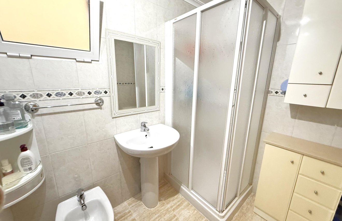 Reventa - Apartamento - Torrevieja - Estacion de autobuses