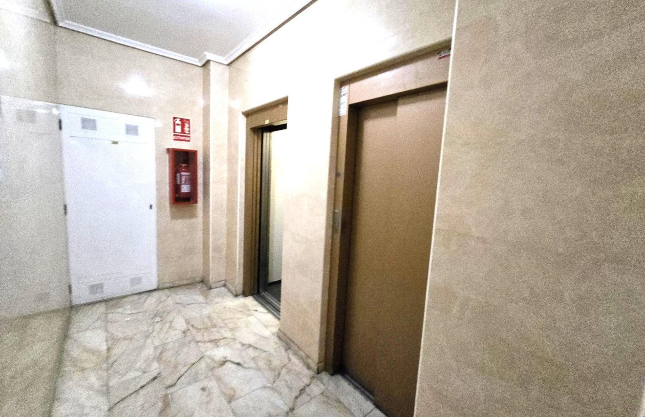 Resale - Penthouse - Torrevieja - Centro