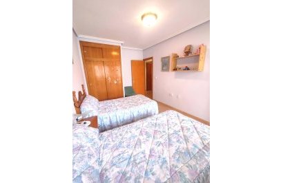 Resale - Apartamento - Torrevieja - Centro