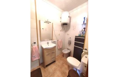 Resale - Apartamento - Torrevieja - Centro