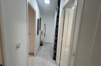 Resale - Chalet - Torrevieja - Aguas Nuevas
