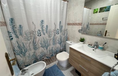 Resale - Chalet - Torrevieja - Aguas Nuevas