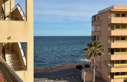 Resale - Apartamento - Torrevieja - Cabo cervera