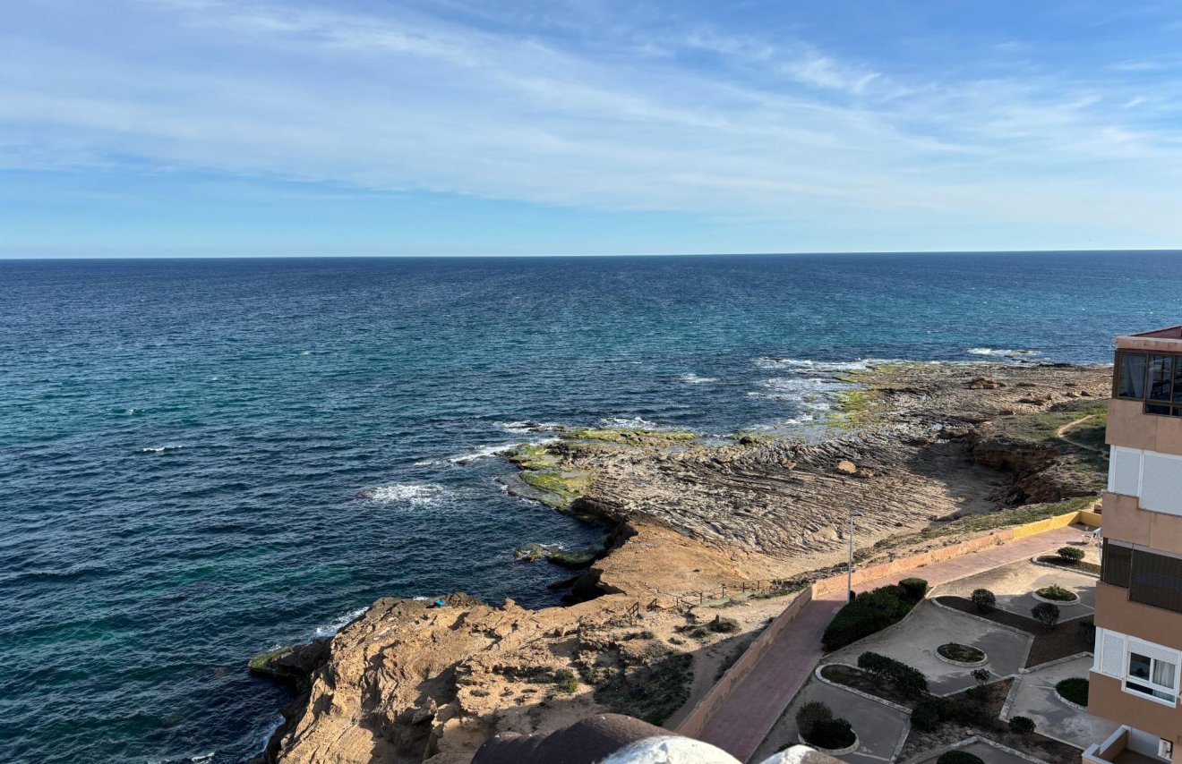 Resale - Apartamento - Torrevieja - Cabo cervera