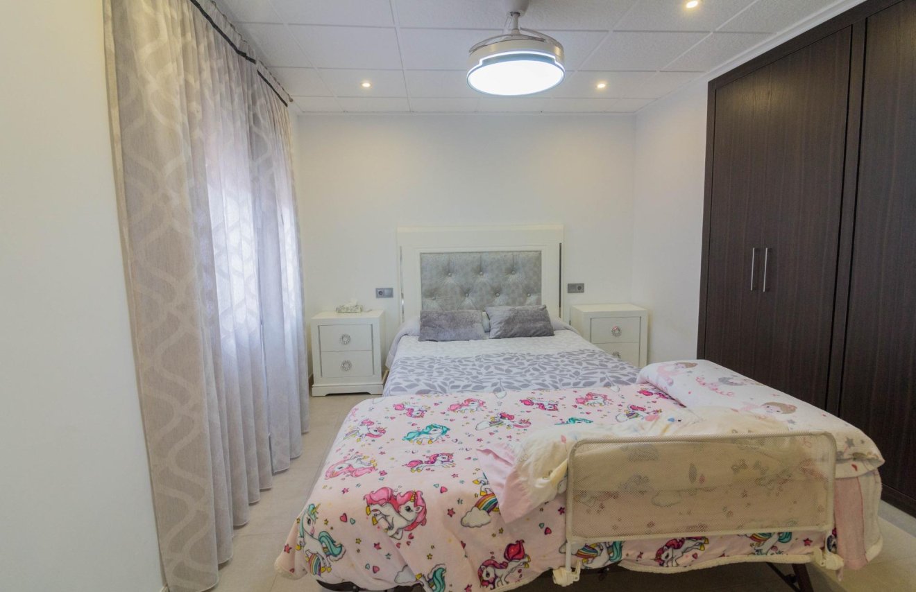 Revente - Casa - Callosa de Segura - Comunidad valenciana