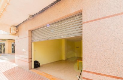 Alquiler a largo plazo - Local comercial - Callosa de Segura - Centro
