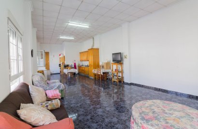 Reventa - Planta baja - Redován - Pascual martinez